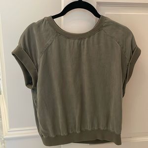 Cloth and stone green top